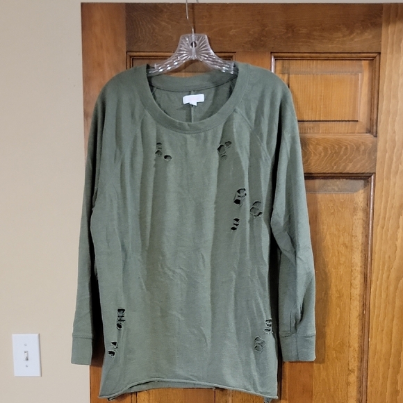 Colsie Tops - Colsie Sweatshirt